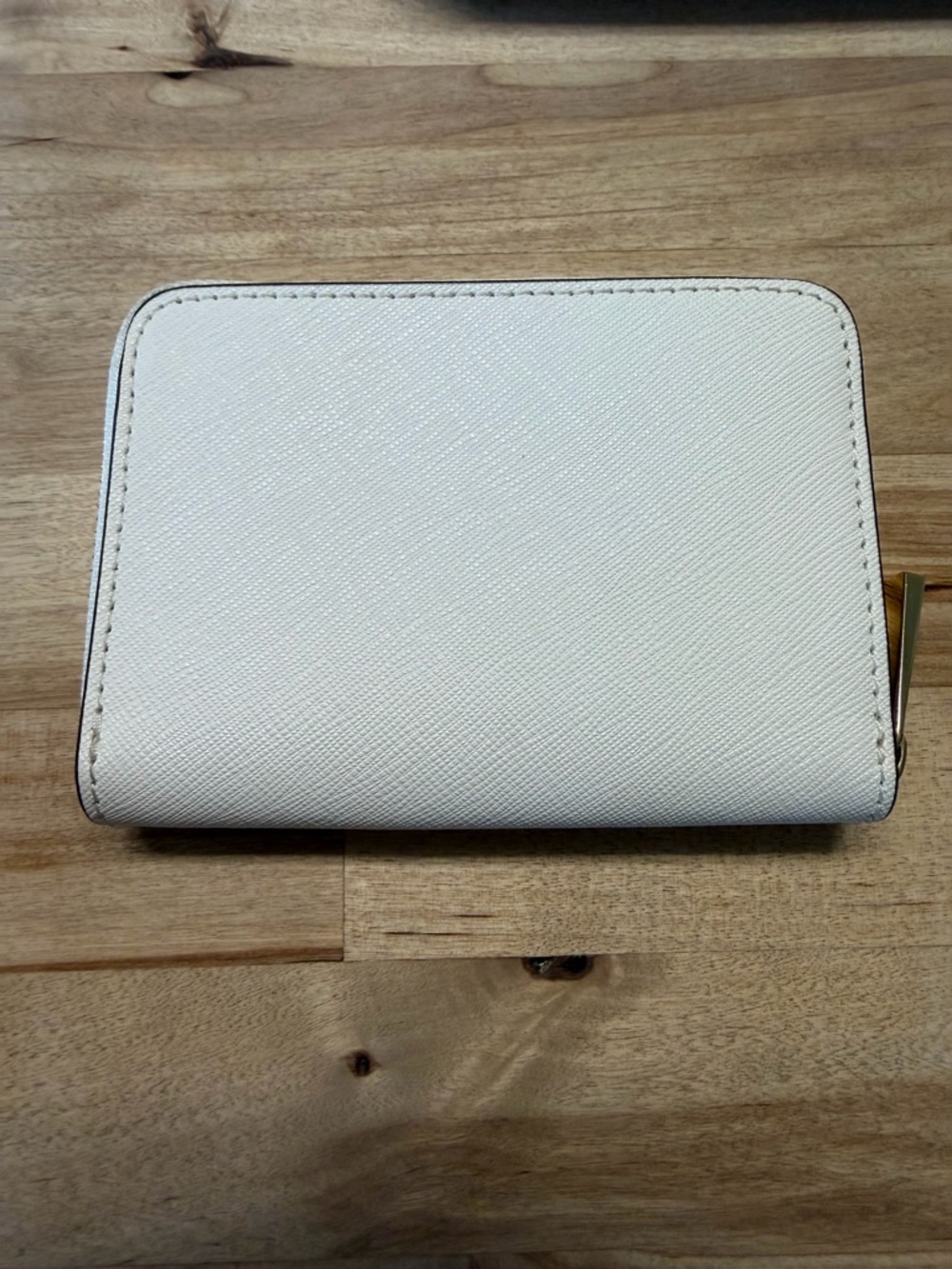 Tory Burch Cream Saffiano Leather Wallet (Brand New) - Picture 2 of 3